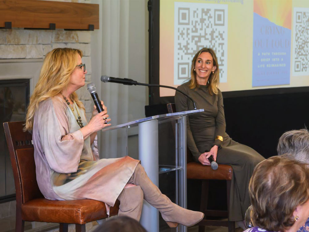 Hospice Giving Foundation CEO, Erin White, and Dr. Laura Berman, in conversation at the 2026 Gratitude Luncheon.
